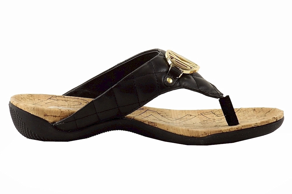 Donna Karan DKNY Women's Bianca Fashion Flip Flops Sandals Shoes ...