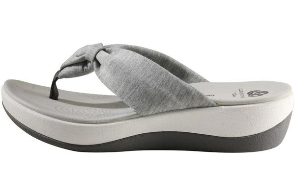 clarks arla glison flip flops