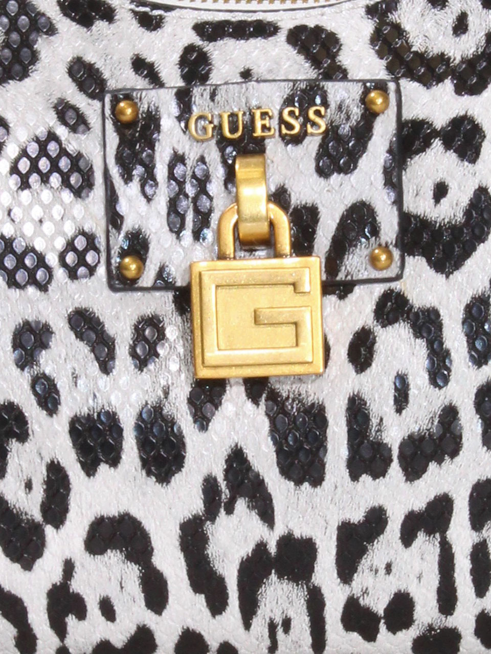 Guess | Bags | Guess Leopard Print Shoulder Bag | Poshmark