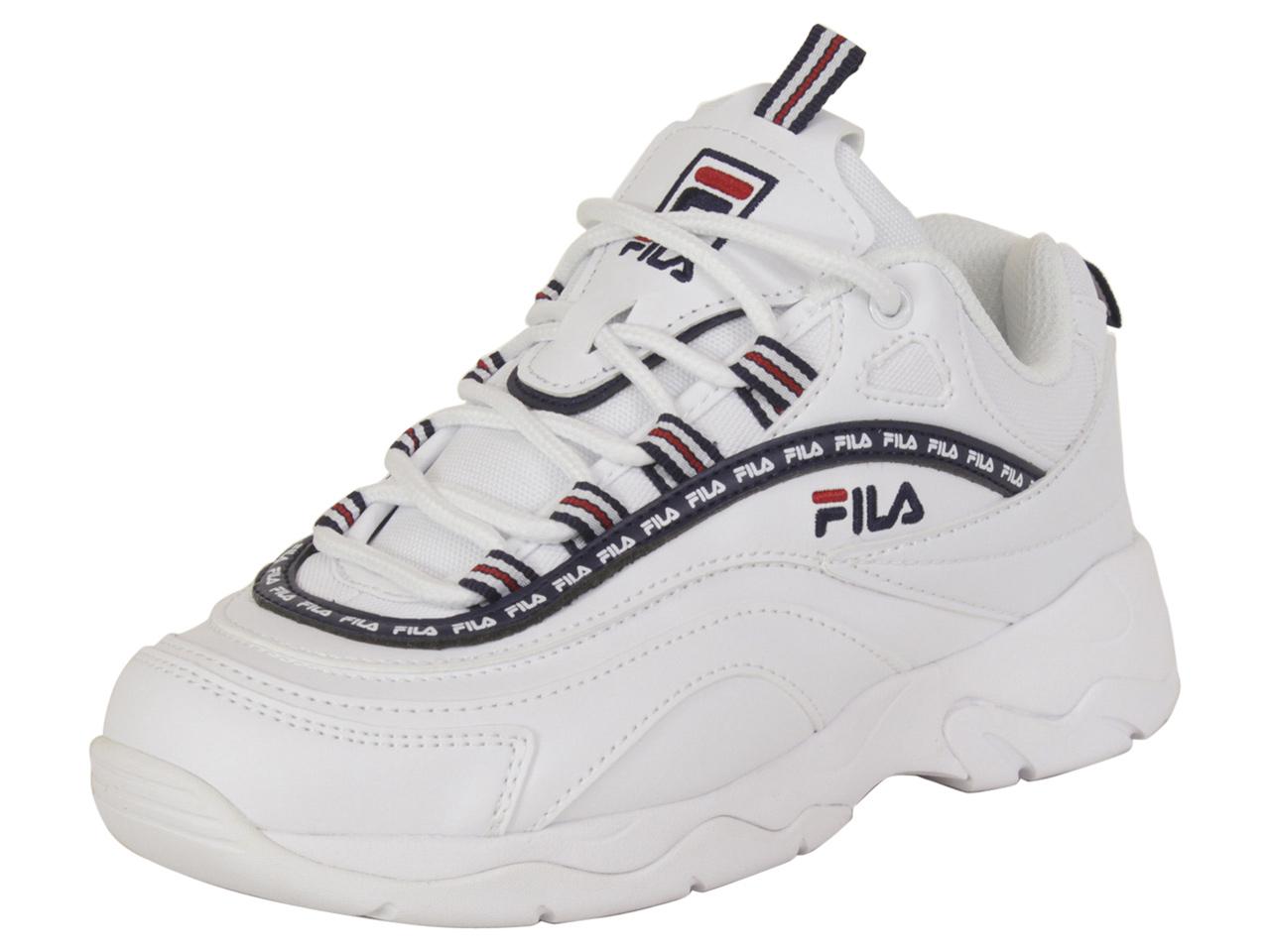 white fila sneakers for women