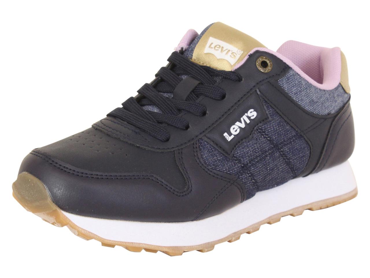 levi's slip resistant shoes