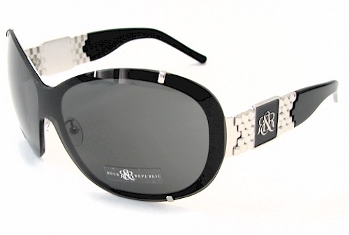 Buy Ray-Ban Mega Wayfarer Sunglasses Online.