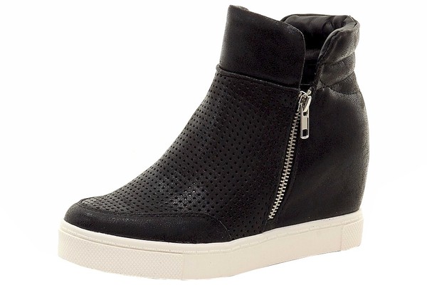 Wedge steve madden on sale sneakers