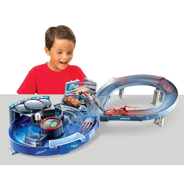 cars 2 crash toys