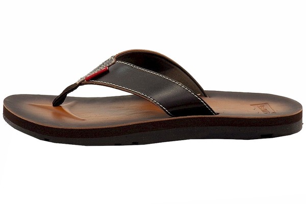 levis leather sandals